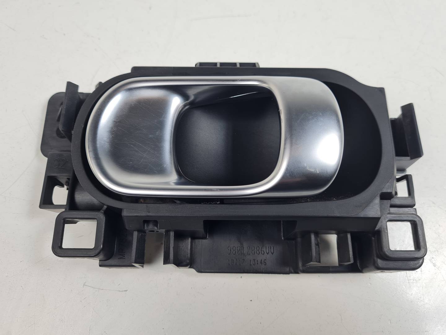 MANETA INTERIOR DELANTERA IZQUIERDA