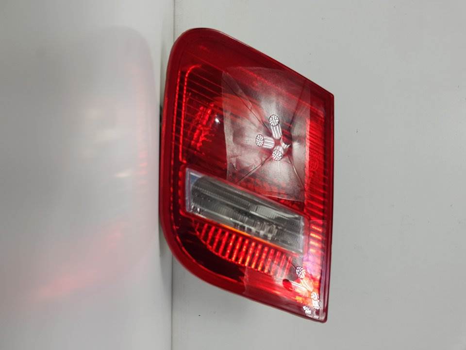 PILOTO TRASERO IZQUIERDO INTERIOR